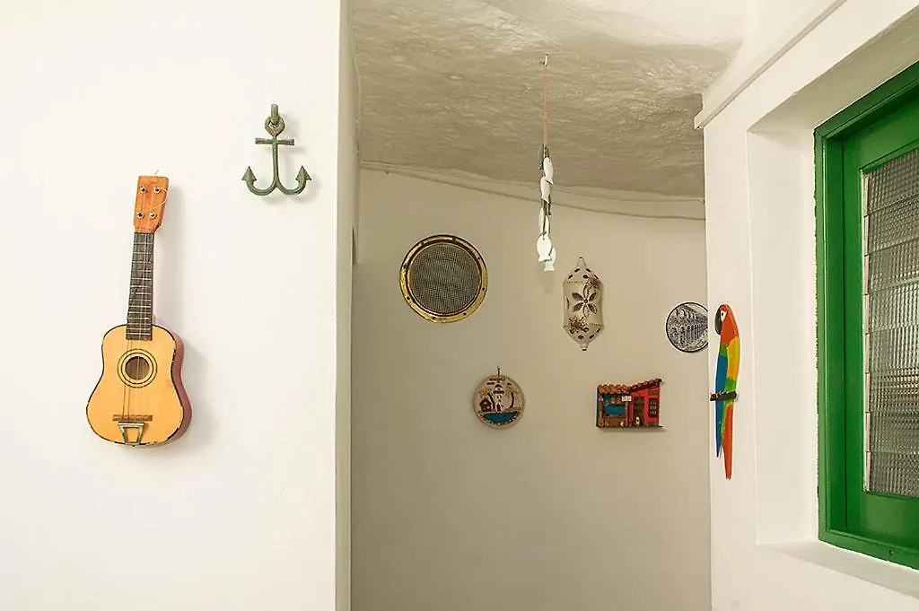 Casa Cueva Poris As Home By Monica Poris de Abona